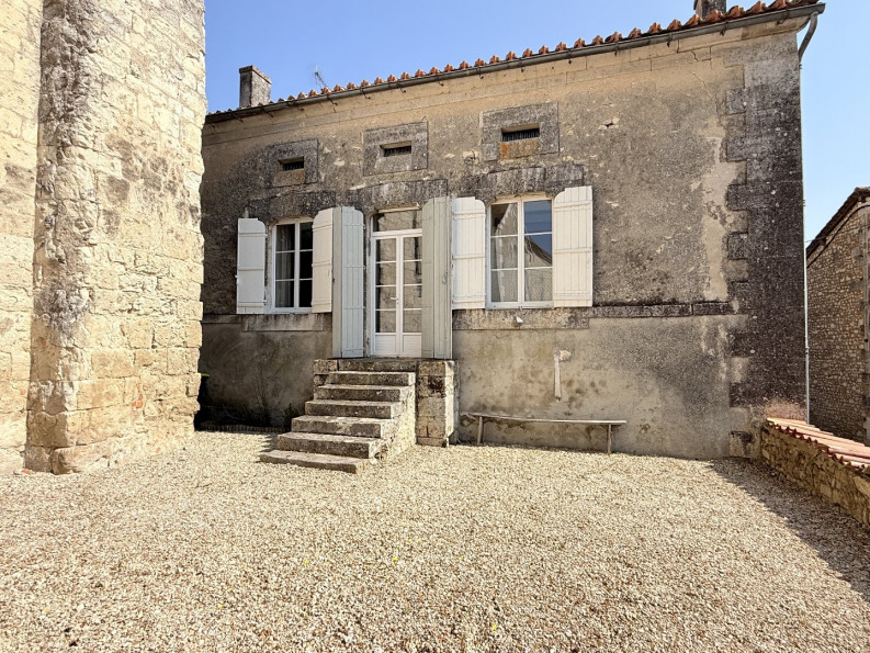 vente Maison Saint Severin - Photo 2