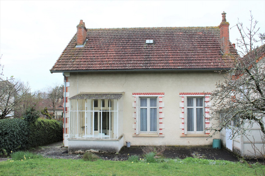 sale Maison L'isle Jourdain - Photo 5