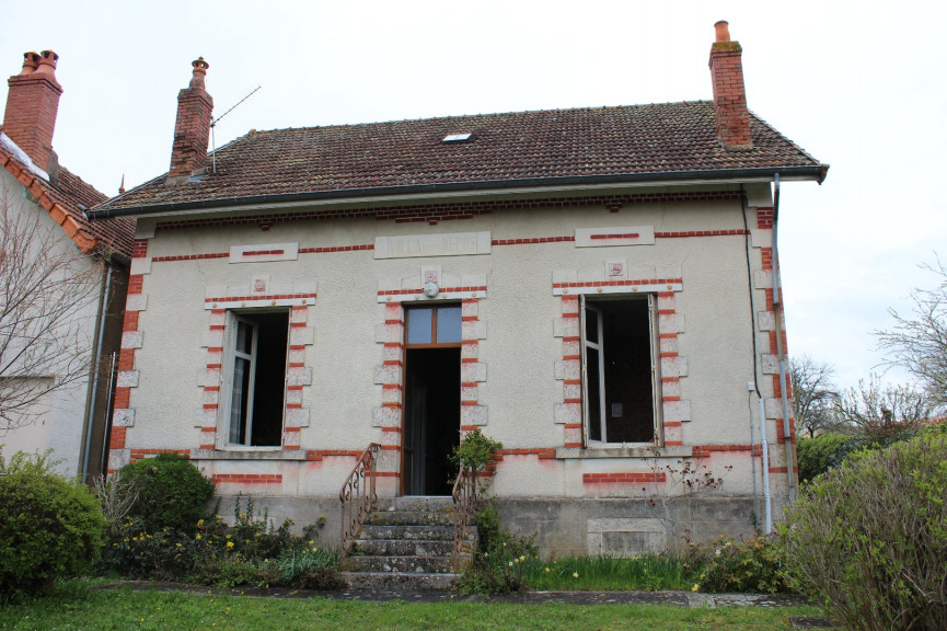 sale Maison L'isle Jourdain - Photo 2