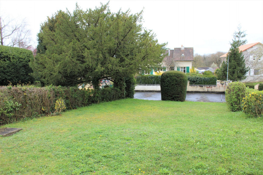 sale Maison L'isle Jourdain - Photo 12