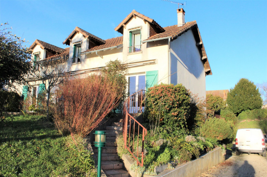 vente Maison L'isle Jourdain - Photo 1