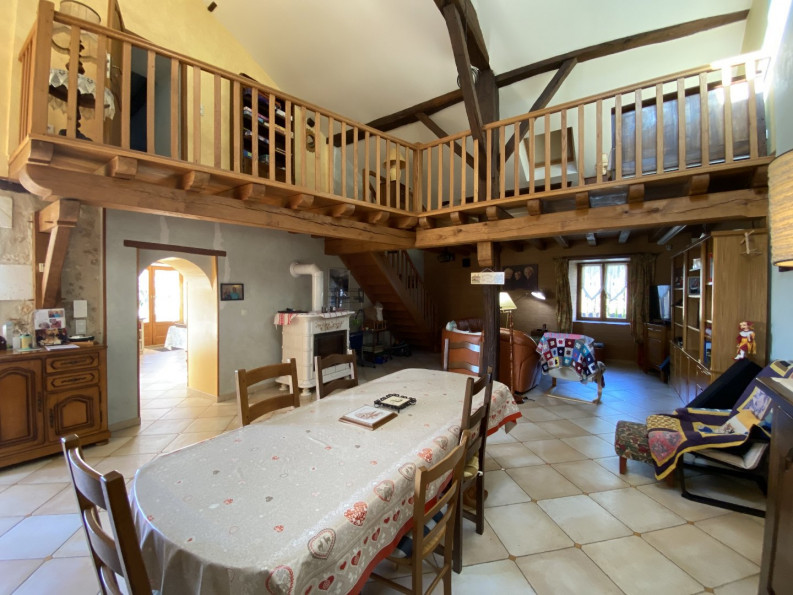 vente Maison de caractère Montbron - Photo 6