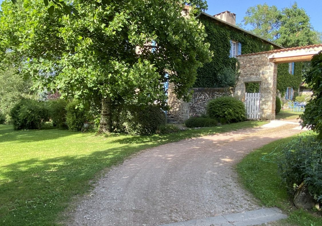 vente Manoir Busserolles
