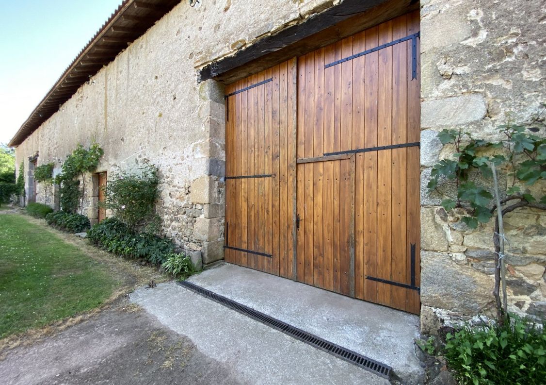 vente Manoir Busserolles