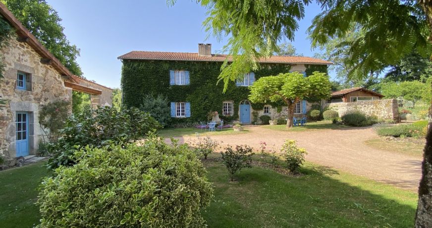 vente Manoir Busserolles