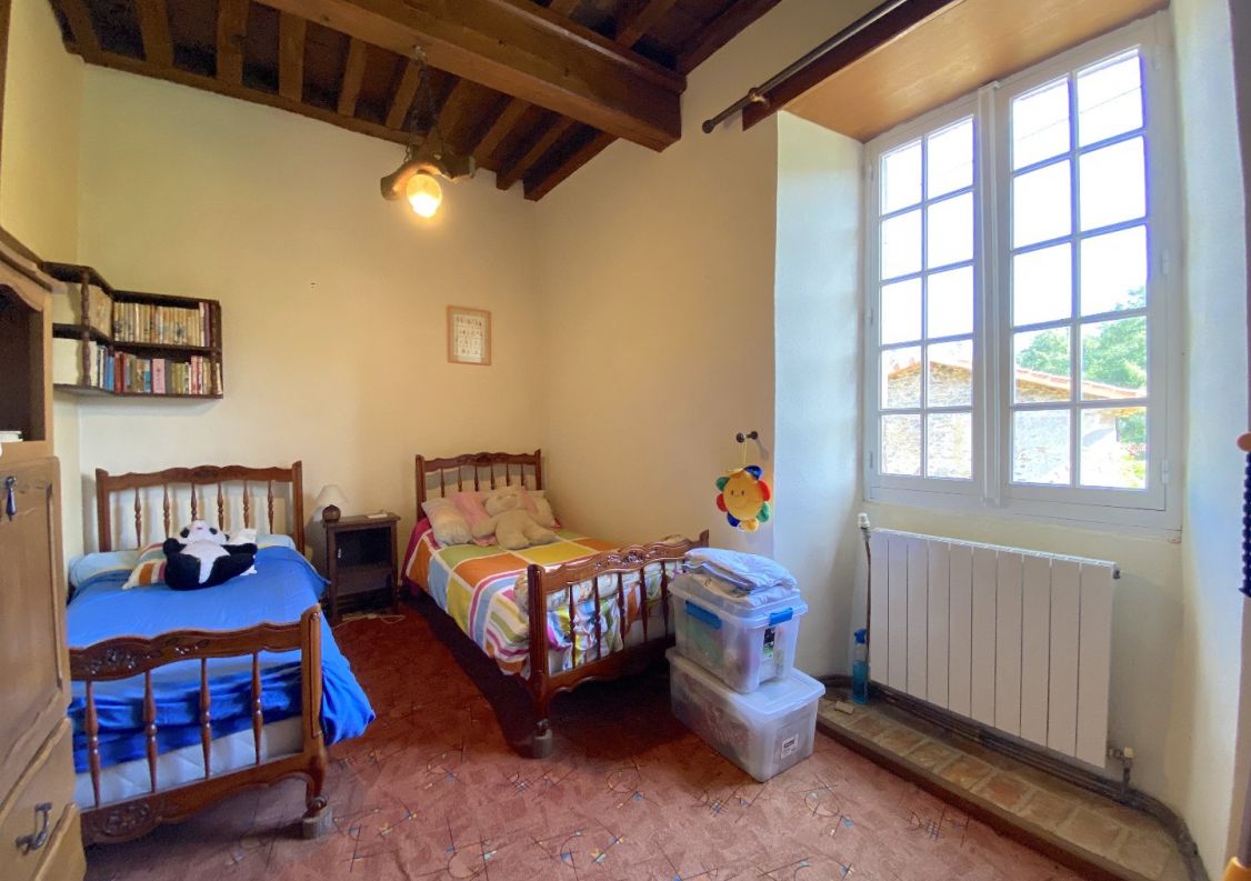 vente Manoir Busserolles