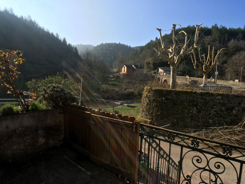 vente Maison de village Treves - Photo 2