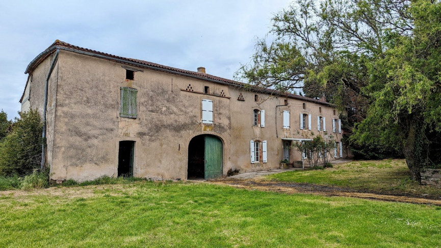 sale Maison Arthes - Photo 1