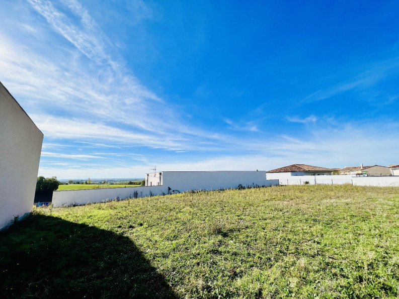 vente Terrain constructible Poulan Pouzols - Photo 1