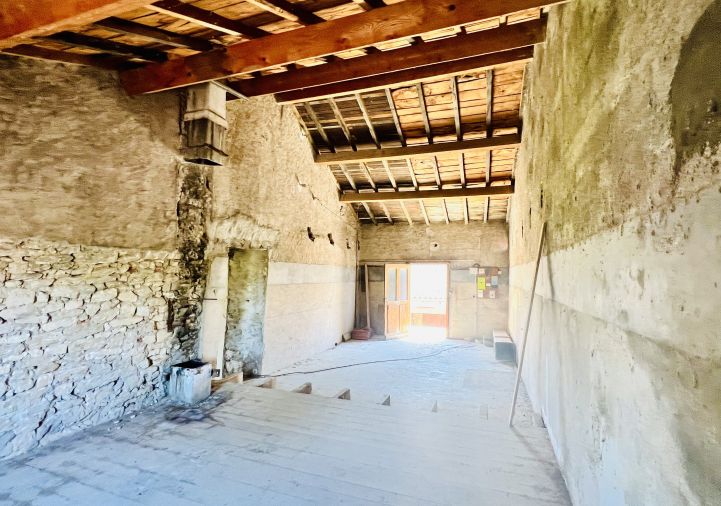 vente Maison en pierre Carlus