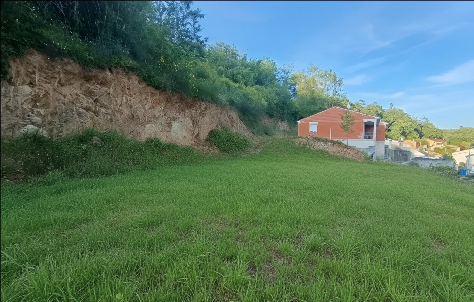 vente Terrain constructible Cunac - Photo 1