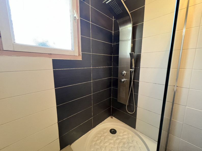 vente Maison Puygouzon - Photo 11