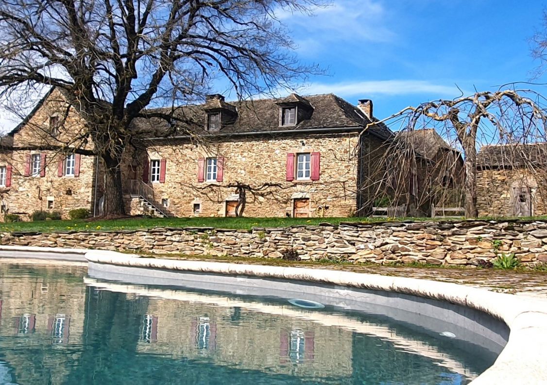 vente Corps de ferme La Salvetat Peyrales