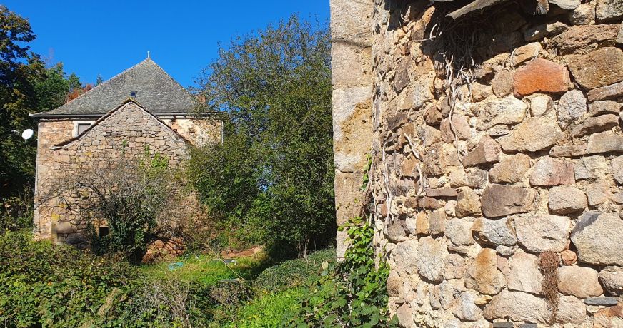 vente Corps de ferme Najac