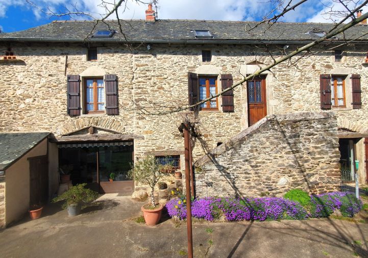 vente Corps de ferme La Salvetat Peyrales