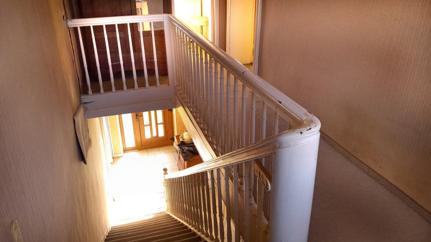 sale Corps de ferme Parisot - Photo 11