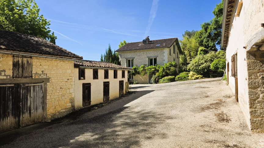 sale Maison et dépendances Lapenche - Photo 8