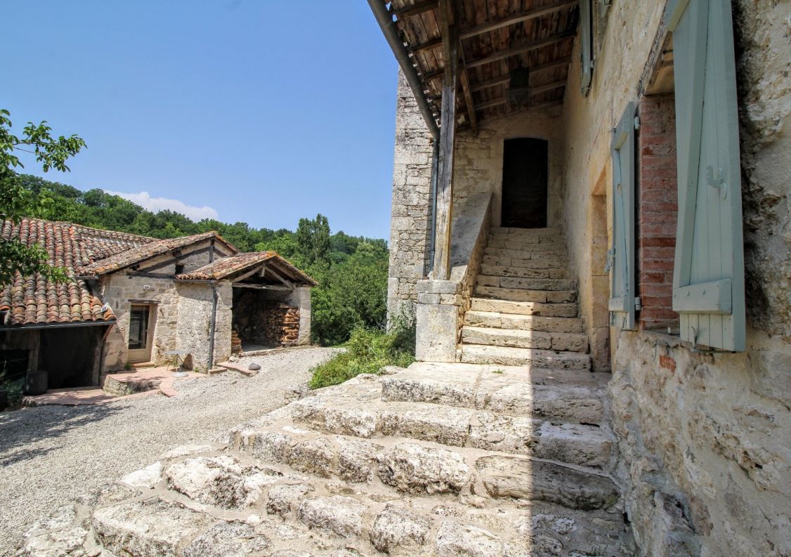 vente Corps de ferme Castelnau Montratier