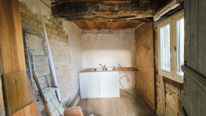 vente Maison à rénover Loze - Photo 12