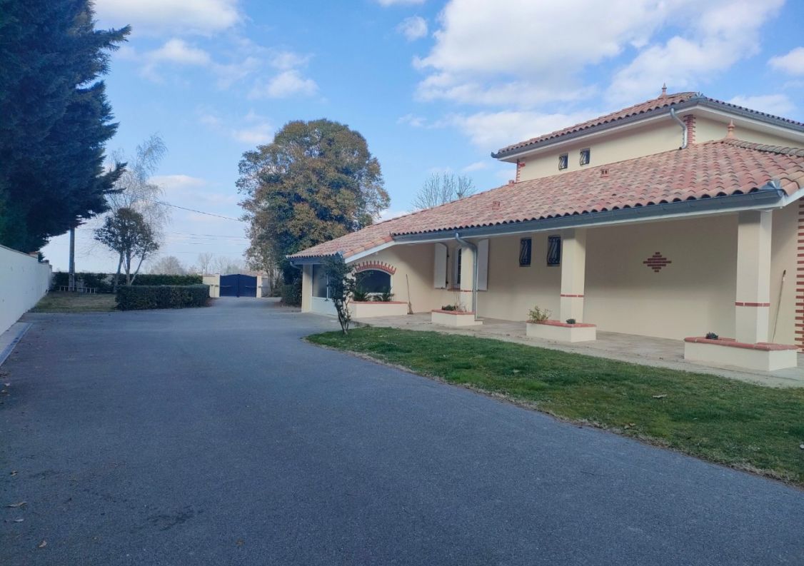 vente Haras / equestre Mirepoix