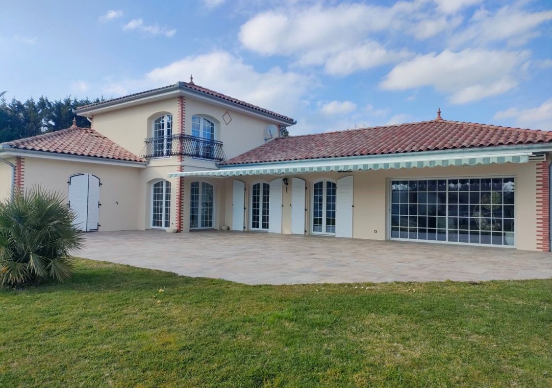 vente Haras / equestre Mirepoix