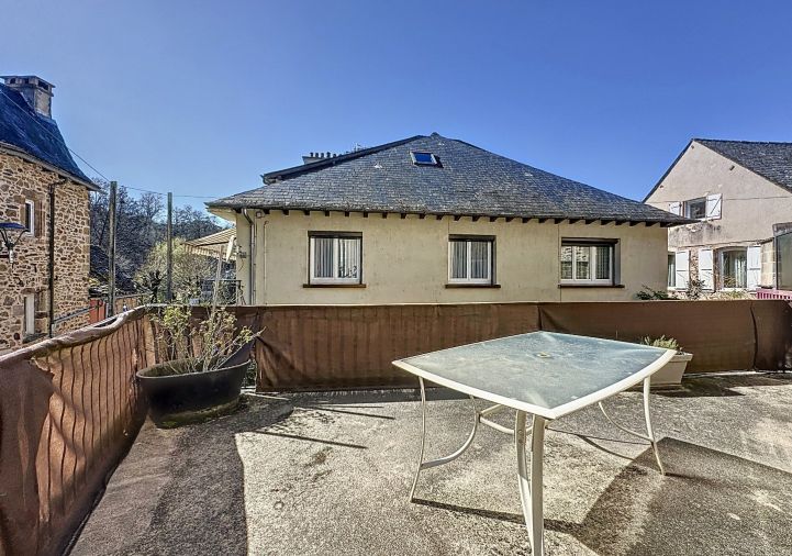 vente Maison de village Le Monastere