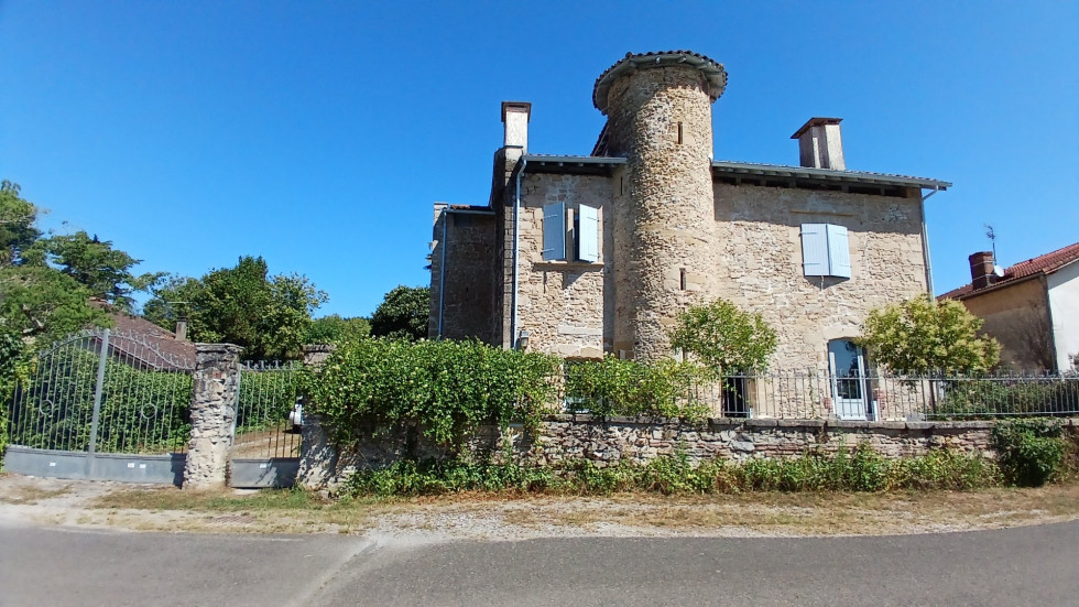 vente Maison en pierre Saubusse - Photo 1