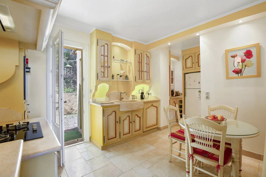 vente Maison Le Rouret - Photo 9