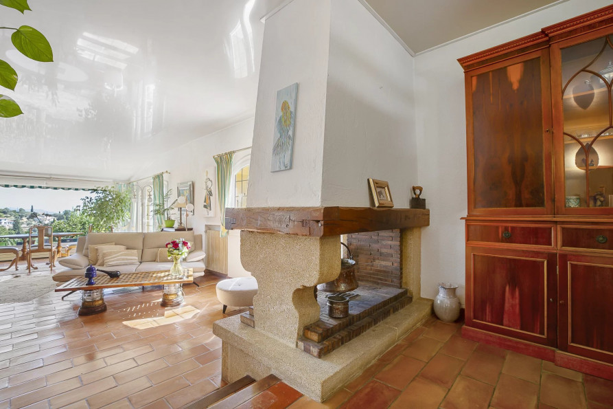 vente Maison Le Rouret - Photo 8