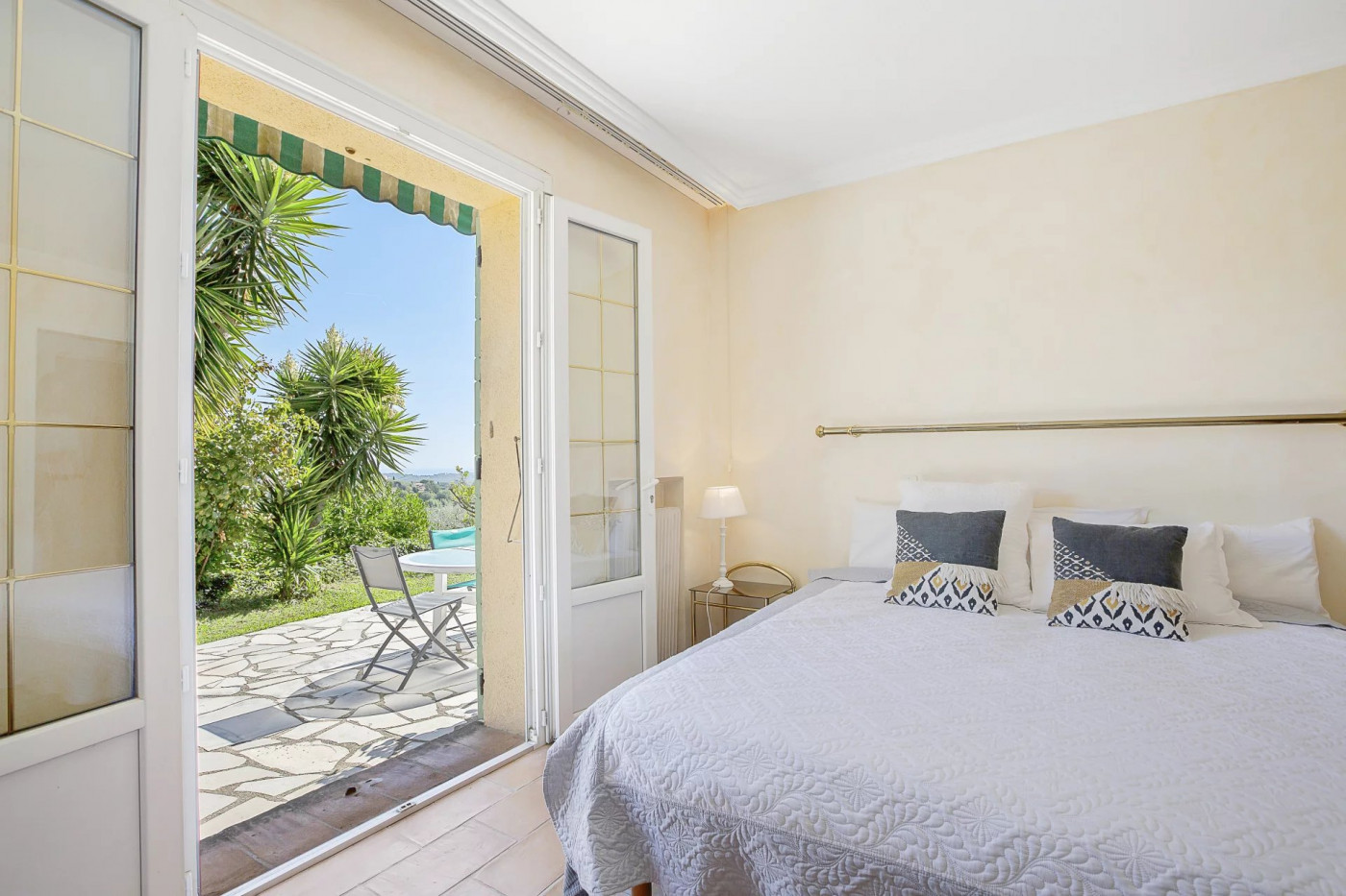 vente Maison Le Rouret - Photo 11