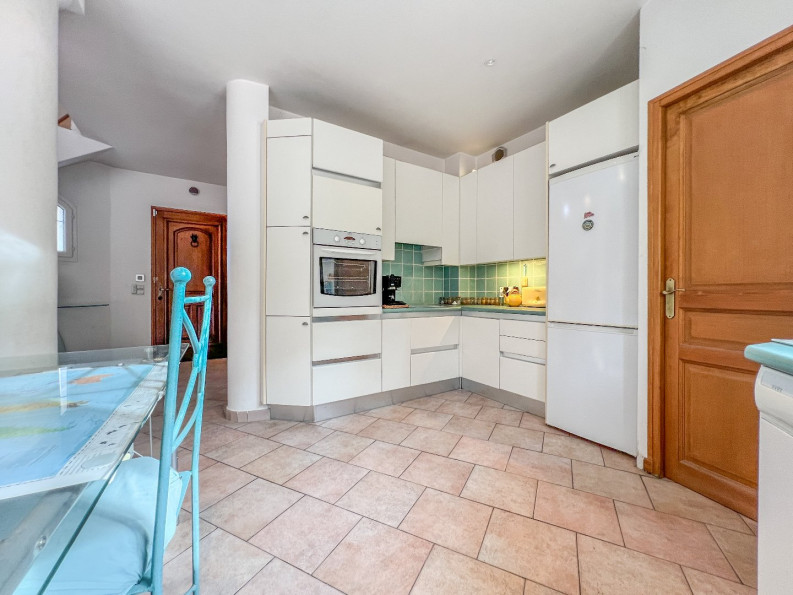 vente Villa Saint Esteve Janson - Photo 10