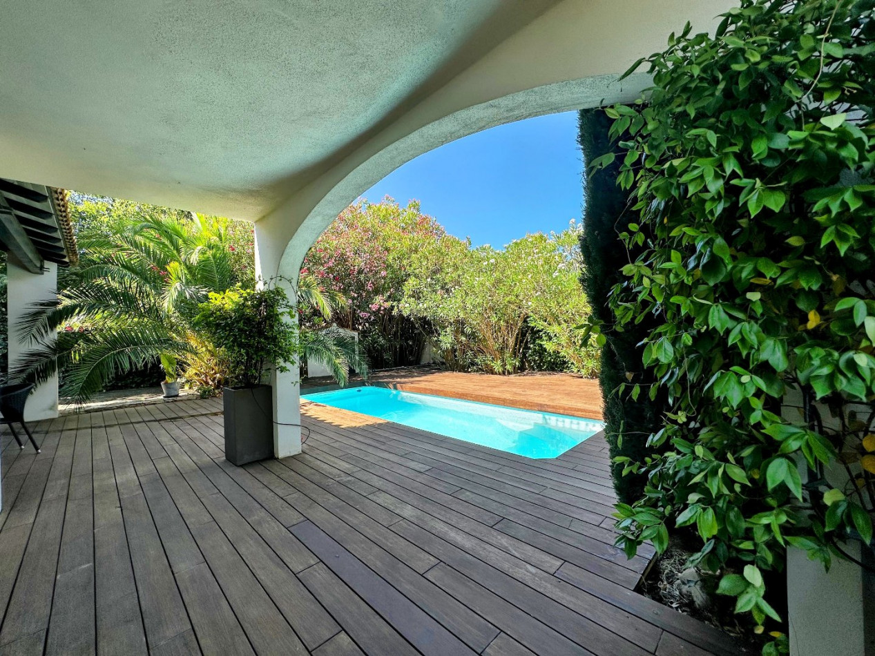 sale Maison Les Angles - Photo 1