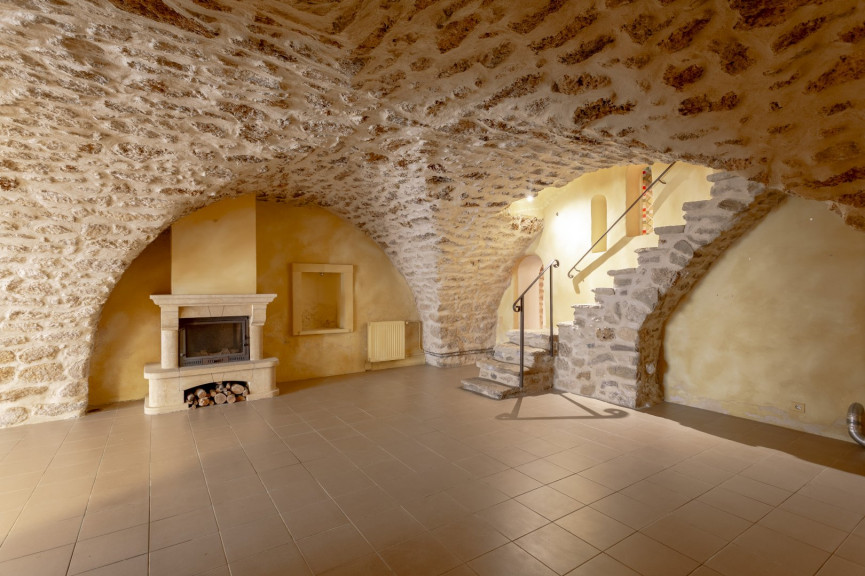 sale Maison de caractère La Motte D'aigues - Photo 3