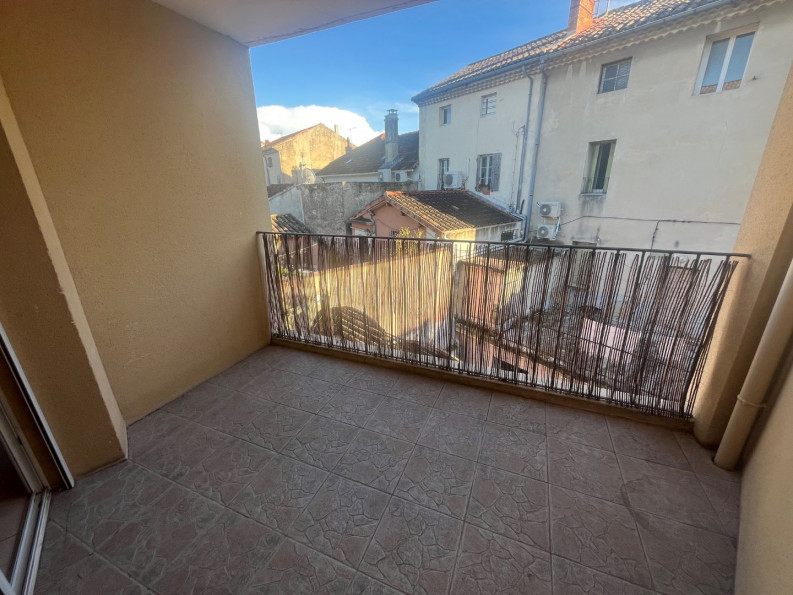 location Appartement Orange - Photo 2