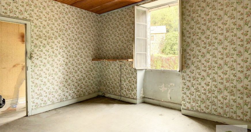 vente Maison Laval De Cere