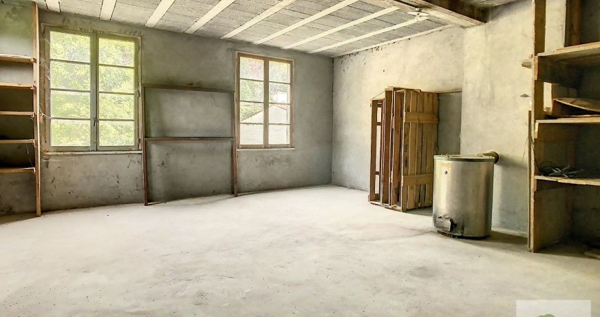 vente Maison Laval De Cere