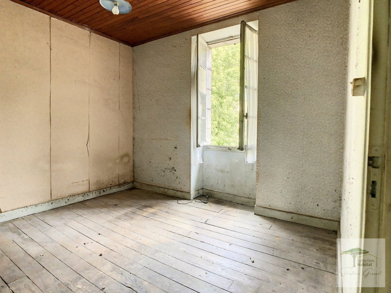 vente Maison Laval De Cere - Photo 14