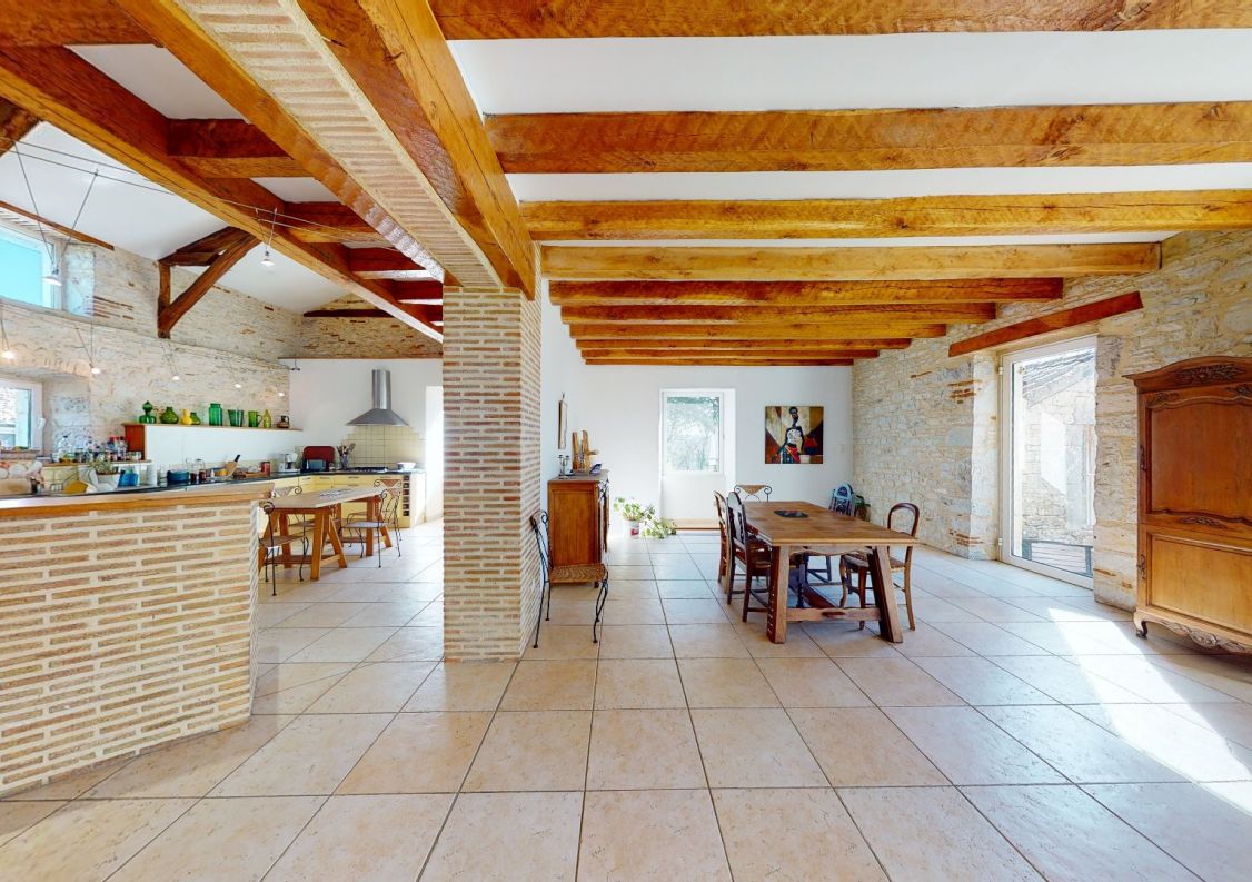 vente Maison de caractère Valroufie