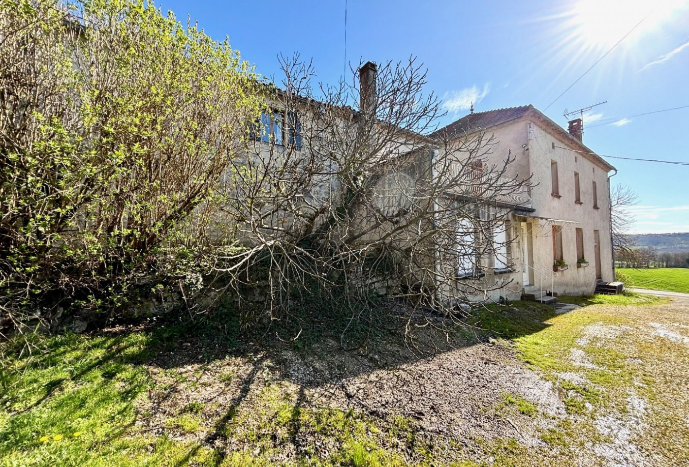 vente Corps de ferme Saint Laurent Lolmie - Photo 1