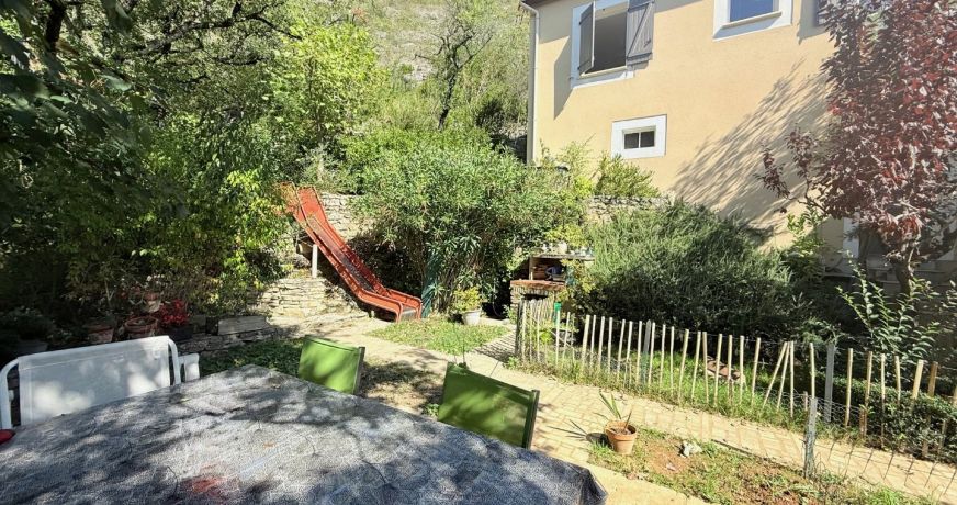 vente Maison de village Lamagdelaine