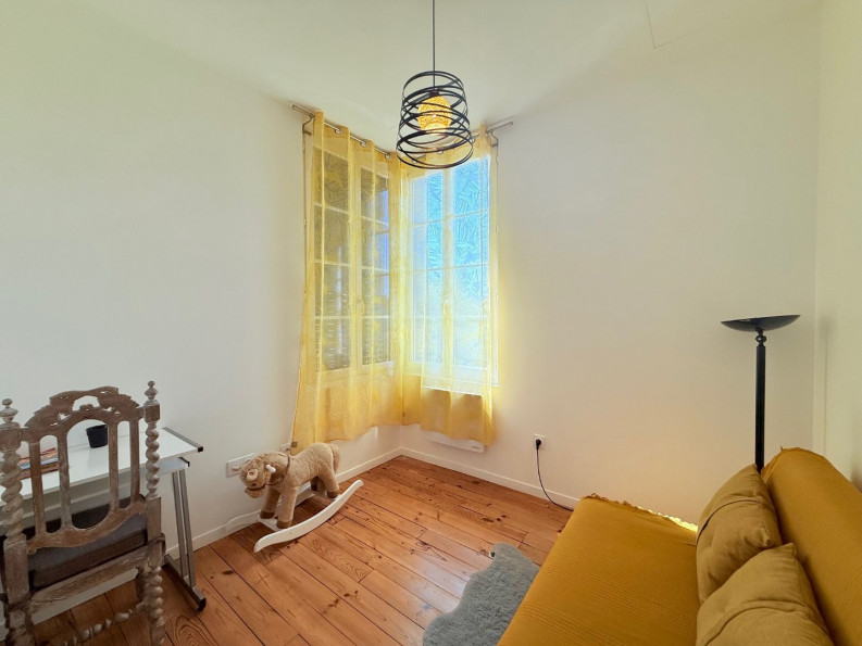 sale Demeure de ville et village Lamagdelaine - Photo 7