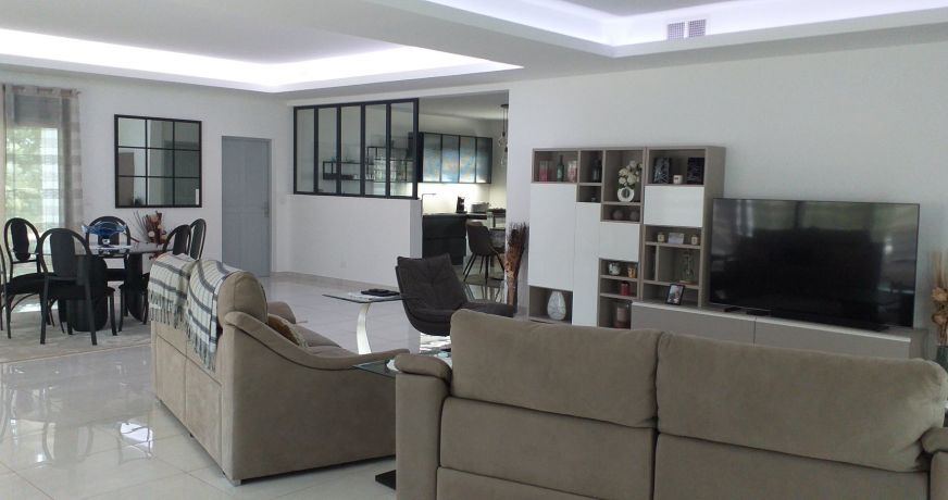 vente Maison et dépendances Nguerigne