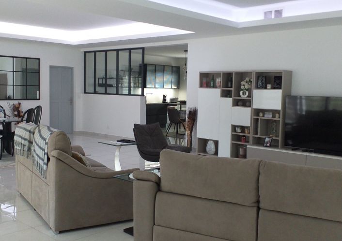 à vendre Maison et dépendances Nguerigne