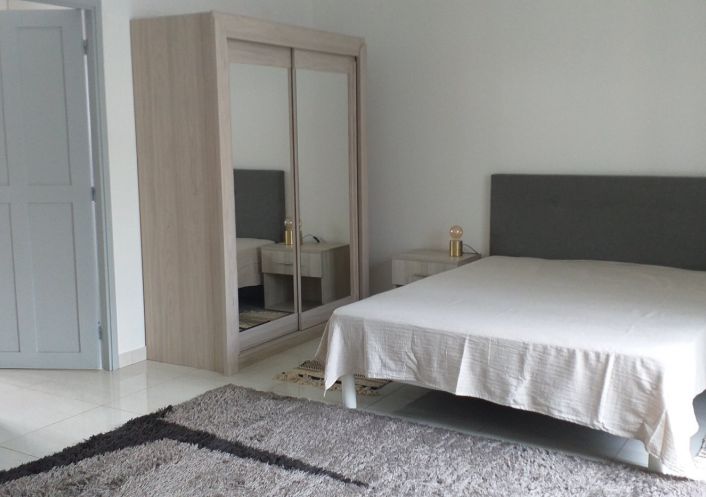 à vendre Maison et dépendances Nguerigne