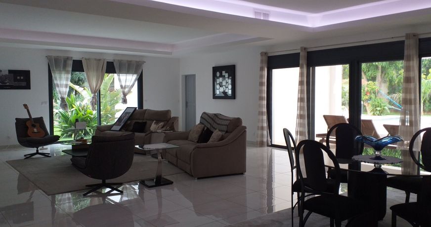 vente Maison et dépendances Nguerigne