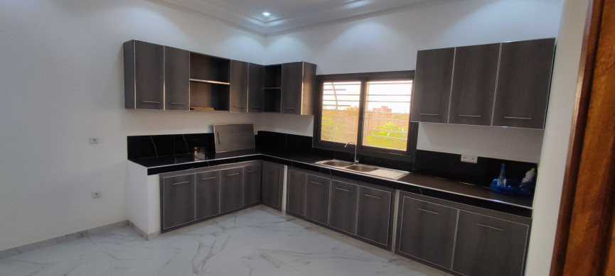 sale Maison Mbour - Photo 3