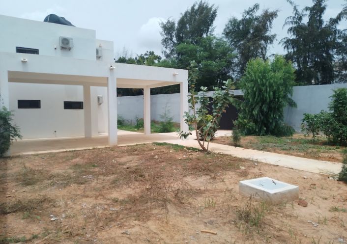 à vendre Maison et terrain Ngaparou