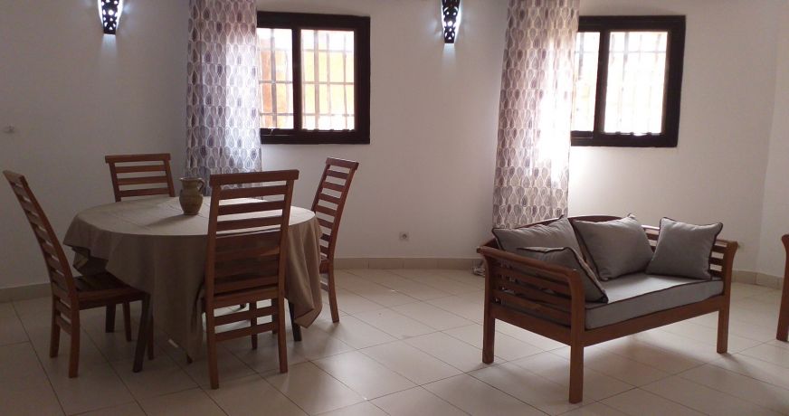 location Appartement Ngaparou