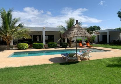 location Maison et dépendances Nguerigne