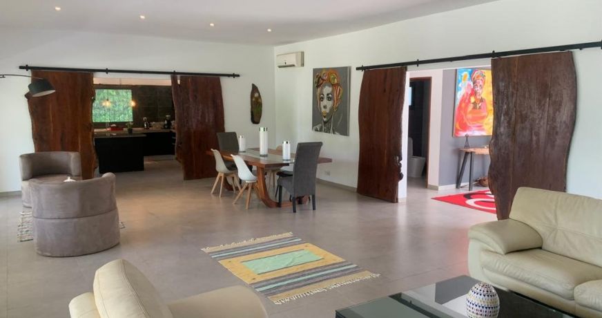 location Maison et dépendances Nguerigne